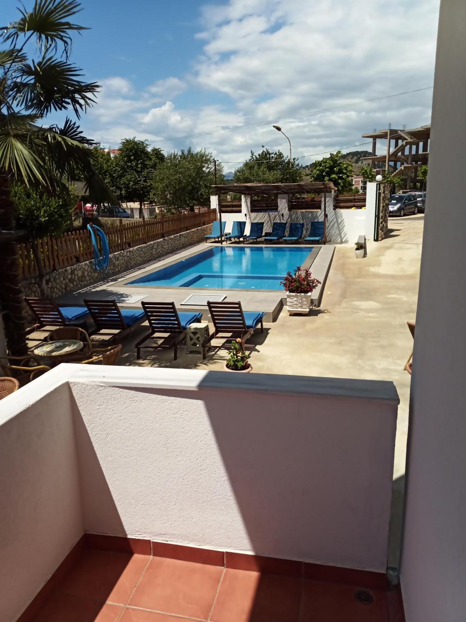 Hotel Villa Ruci 사밀 객실 사진